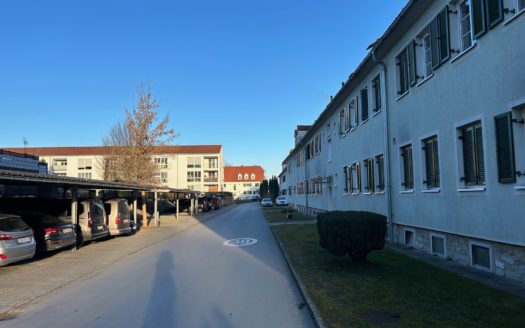 Einladende und Grosszügig aufgeteilte 3-4 Zimmer Wohnung in ruhiger Grünlage von Maria Lankowitz!