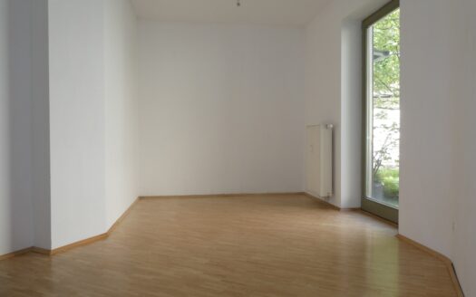 Graz: Architektenwohnung! Individuelle 2-Zimmer Erdgeschosswohnung mit Balkon und Gartennutzung im beliebten Grazer Wohnbezirk „Lend“ !