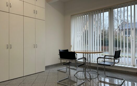 Lieboch: Top Gewerbeobjekt mit direkter Autobahnanbindung südlich von Graz (Lieboch)! Büro, Lager, Produktion, Werkstatt, Parplätze!