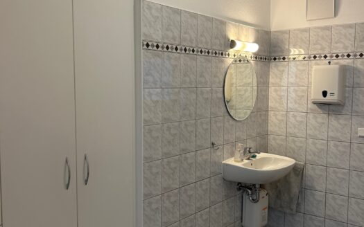 Lieboch: Top Gewerbeobjekt mit direkter Autobahnanbindung südlich von Graz (Lieboch)! Büro, Lager, Produktion, Werkstatt, Parplätze!