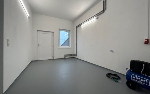 Lieboch: Top Gewerbeobjekt mit direkter Autobahnanbindung südlich von Graz (Lieboch)! Büro, Lager, Produktion, Werkstatt, Parplätze!