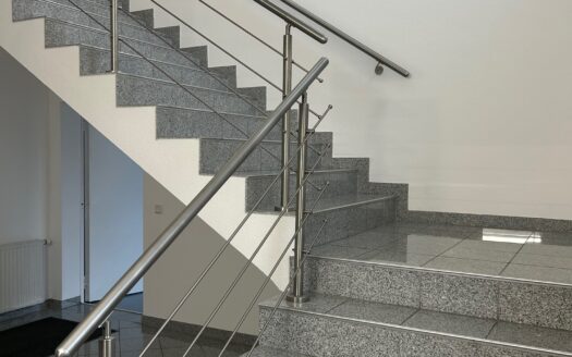 Lieboch: Top Gewerbeobjekt mit direkter Autobahnanbindung südlich von Graz (Lieboch)! Büro, Lager, Produktion, Werkstatt, Parplätze!