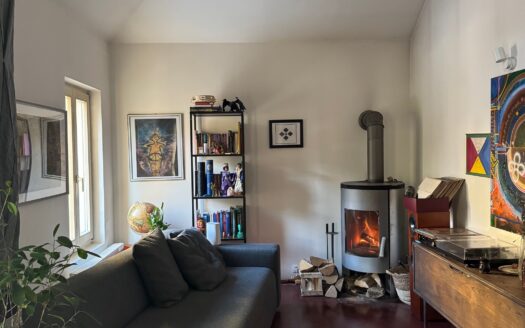 Graz: Offenes Wohnen bar excellence! Aussergewöhnliche Galerie/Maisonettenwohnung in ruhiger Innenhoflage von Eggenberg zu vermieten!