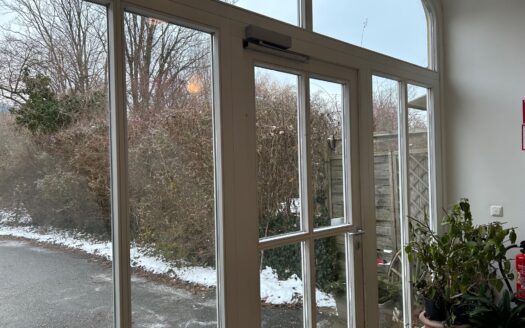 Graz: Erstbezug nach Sanierung! Romantische 3-Zimmer Wohlfühlwohnung in ruhiger Grünlage von Eggenberg!