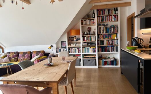 Graz-Neuhart: „Modern – einladend – grosszügig“ Ein- bzw. Zweifamilienhaus“ (7 Zimmer) mit grossem Gartengrundstück in beliebter Siedlungslage von Graz/Neuhart zu verkaufen!