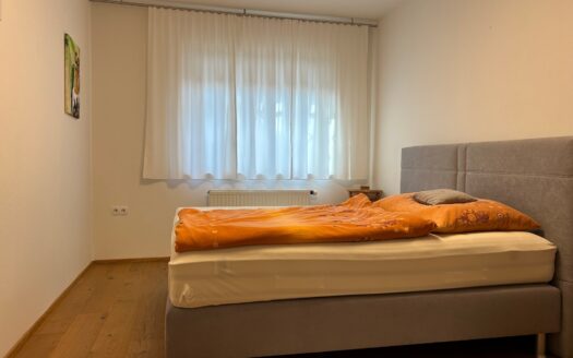 Graz-Neuhart: „Modern – einladend – grosszügig“ Ein- bzw. Zweifamilienhaus“ (7 Zimmer) mit grossem Gartengrundstück in beliebter Siedlungslage von Graz/Neuhart zu verkaufen!