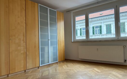 Graz: Sonnig – grosszügig – einladend! Elegant ausgestattete 3-Zimmer Familienwohnung mit Balkon im bevorzugten Grazer Wohnbezirk „Geidorf“ zu vermieten!