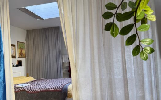 Graz: Offenes Wohnen bar excellence! Aussergewöhnliche Galerie/Maisonettenwohnung in ruhiger Innenhoflage von Eggenberg zu vermieten!