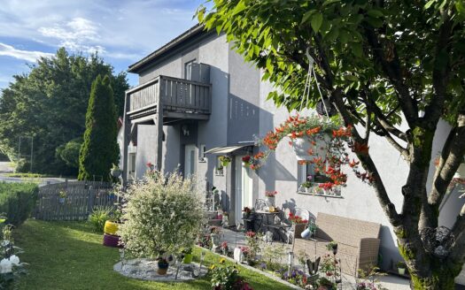 Köflach:  Kuschelige Singlewohnung im Erdgeschoss mit Gartenanteil in ruhiger Grünlage Nähe Pibersteinersee!