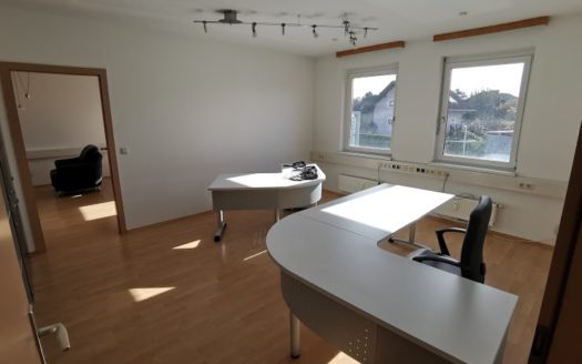 Seiersberg:  Büro- bzw. Ordinationsräumlichkeiten (4 Zimmer) Nähe Shopping City Seiersberg!