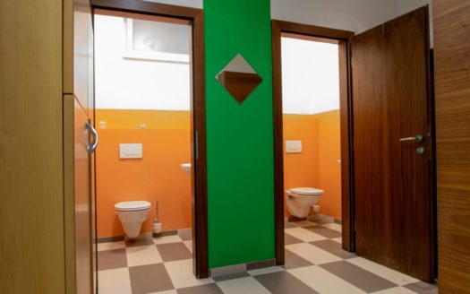 Moderne Büro/ Geschäftsräumlichkeiten in stark frequentierter Grazer Stadtrandlage!