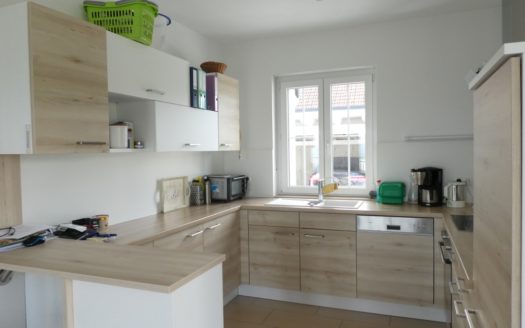 Edelschrott:  Exklusive Doppelhaushälfte in erhöhter Ruhelage mit traumhaftem Weitblick in Edelschrott !