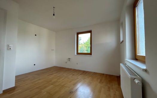 St. Ulrich:  Wohlfühlwohnung!  Modern sanierte 4-Zimmer Gartenwohnung in ruhiger Lage  südlich von Graz (Nähe Fernitz) zu verkaufen!