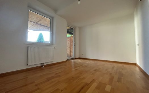 St. Ulrich:  Wohlfühlwohnung!  Modern sanierte 4-Zimmer Gartenwohnung in ruhiger Lage  südlich von Graz (Nähe Fernitz) zu verkaufen!