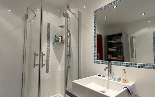 Wetzelsdorf:  Elegantes Wohnen  auf ca. 115 m² (4 Zimmer) mit Loggia und traumhaften Weitblick in Graz Wetzelsdorf zu verkaufen!