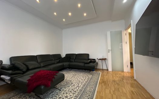 Graz:  Schöner Wohnen! Modern sanierte 3-Zimmer Wohnung  mit Loggia im beliebten Grazer Wohnbezirk St. Peter zu verkaufen!