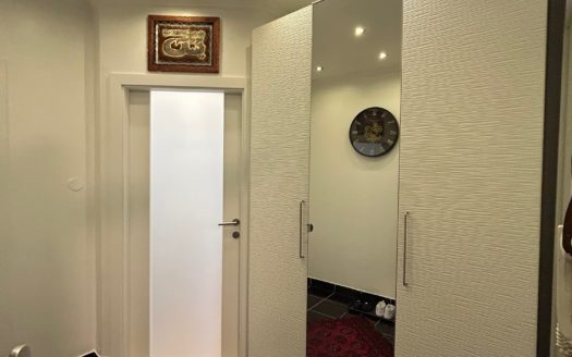Graz:  Frühling in Graz St. Peter! Modern sanierte 3-Zimmer Wohnung  mit Loggia im beliebten Grazer Wohnbezirk St. Peter zu verkaufen!