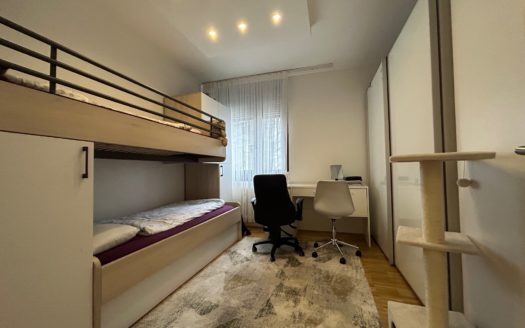 Graz:  Frühling in Graz St. Peter! Modern sanierte 3-Zimmer Wohnung  mit Loggia im beliebten Grazer Wohnbezirk St. Peter zu verkaufen!
