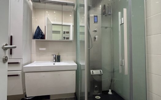 Graz:  Frühling in Graz St. Peter! Modern sanierte 3-Zimmer Wohnung  mit Loggia im beliebten Grazer Wohnbezirk St. Peter zu verkaufen!