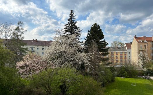 Graz:  Grosszügige 3-4 Zimmer Wohnung mit 2 Balkonen in perferkter Grazer Stadtlage „Leonhard“ zu vermieten!
