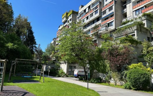 Graz:  Frühling in Graz St. Peter! Modern sanierte 3-Zimmer Wohnung  mit Loggia im beliebten Grazer Wohnbezirk St. Peter zu verkaufen!