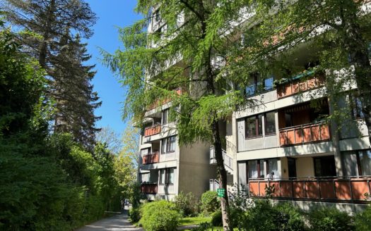 Graz:  Frühling in Graz St. Peter! Modern sanierte 3-Zimmer Wohnung  mit Loggia im beliebten Grazer Wohnbezirk St. Peter zu verkaufen!