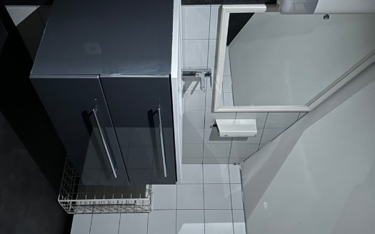Kalsdorf:  Moderne Büro/Geschäftsräumlichkeiten (3 separate Büroräume)  in verkehrsgünstiger Lage von Kalsdorf!   (Nähe Autobahnauffahrt Kalsdorf/Flughafen Graz)