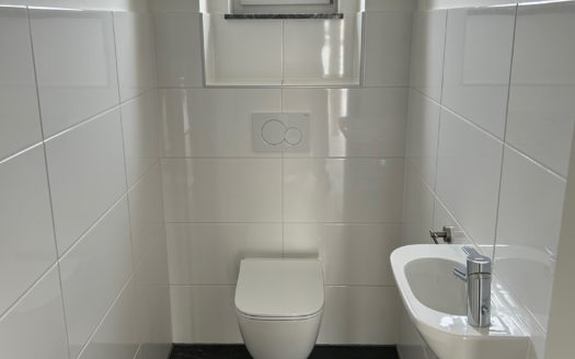 Lieboch:  Der Sonne entgegen! Elegante 3-Zimmer Eigentumswohnung mit Balkon (ca. 10 m²) in Lieboch zu verkaufen!
