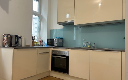 Graz: Altbauzauber trifft Moderne! Sanierte 3-Zimmer Wohnung (WG tauglich) in ruhiger Seitengassenlage in 8020 Graz zu vermieten !