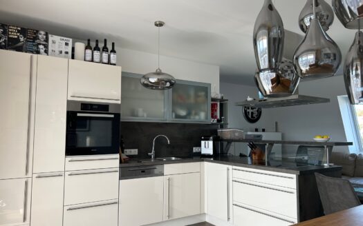 Lieboch:  „Schöner Wohnen“ – Stilvolle 3-Zimmer Eigentumswohnung mit traumhaften Ausblick in  Lieboch zu verkaufen!