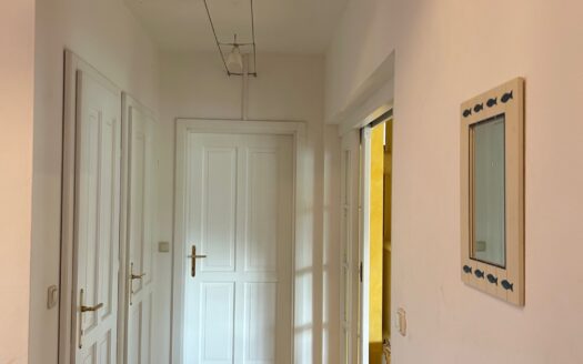 Frohnleiten:  Ein Platz zum Verlieben! Grosszügiges Landhaus (6 Zimmer+Galerie+Wintergarten) in idyllischer Einfamilienhauslage von Frohnleiten !