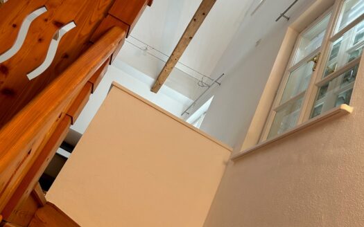 Frohnleiten:  Ein Platz zum Verlieben! Grosszügiges Landhaus (6 Zimmer+Galerie+Wintergarten) in idyllischer Einfamilienhauslage von Frohnleiten !