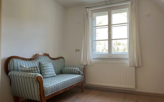 Frohnleiten:  Ein Platz zum Verlieben! Grosszügiges Landhaus (6 Zimmer+Galerie+Wintergarten) in idyllischer Einfamilienhauslage von Frohnleiten !