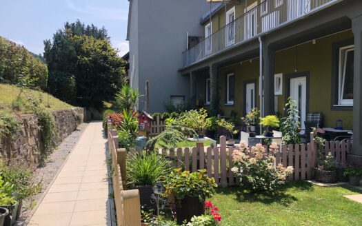 Rosental:  Raumwunder! Moderne  2-Zimmer Wohnung mit Balkon in ruhiger Grünlage mit traumhafter Aussicht in Rosental zu vermieten!