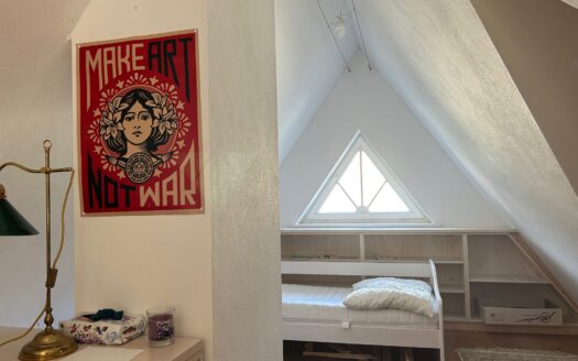 Frohnleiten:  Ein Platz zum Verlieben! Grosszügiges Landhaus (6 Zimmer+Galerie+Wintergarten) in idyllischer Einfamilienhauslage von Frohnleiten !
