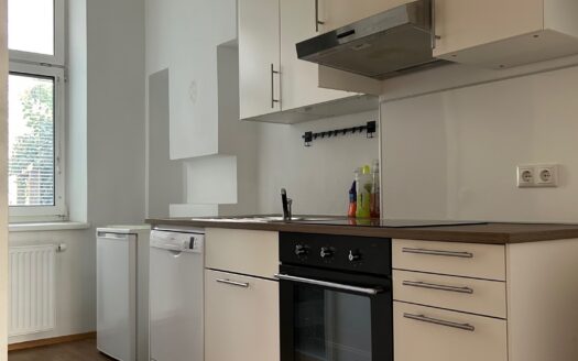 Graz: Zauberhafte 2-Zimmer Altbauwohnung (2er-WG-tauglich) in bevorzugter Grazer Stadtlage Nähe Schillerplatz zu vermieten !