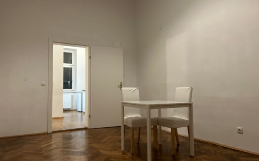 Graz: Zauberhafte 2-Zimmer Altbauwohnung (2er-WG-tauglich) in bevorzugter Grazer Stadtlage Nähe Schillerplatz zu vermieten !