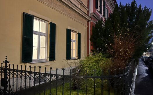 Graz: Zauberhafte 2-Zimmer Altbauwohnung (2er-WG-tauglich) in bevorzugter Grazer Stadtlage Nähe Schillerplatz zu vermieten !